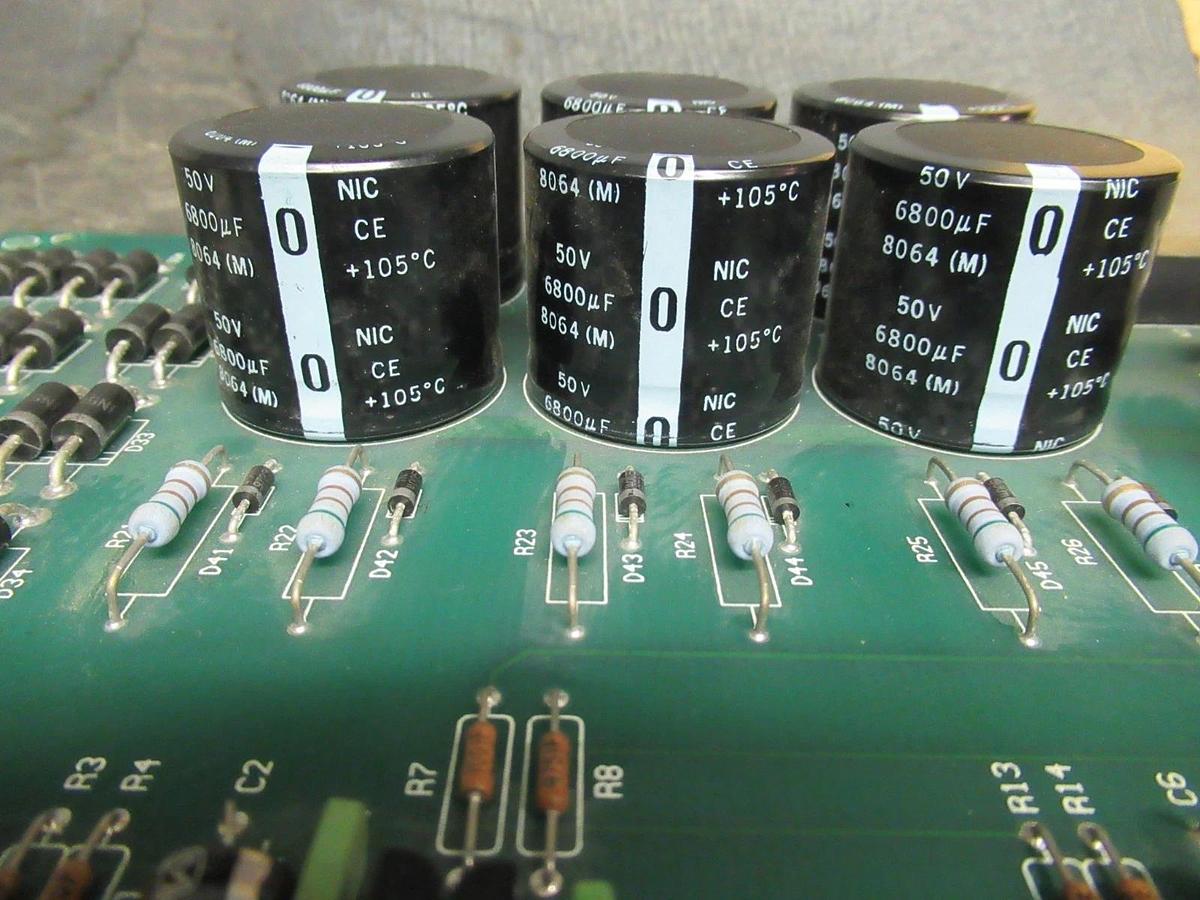 Used MGE CIRCUIT BOARD 72-130061-00 REV. C 62-130061-00 **WARRANTY INCLUDED**