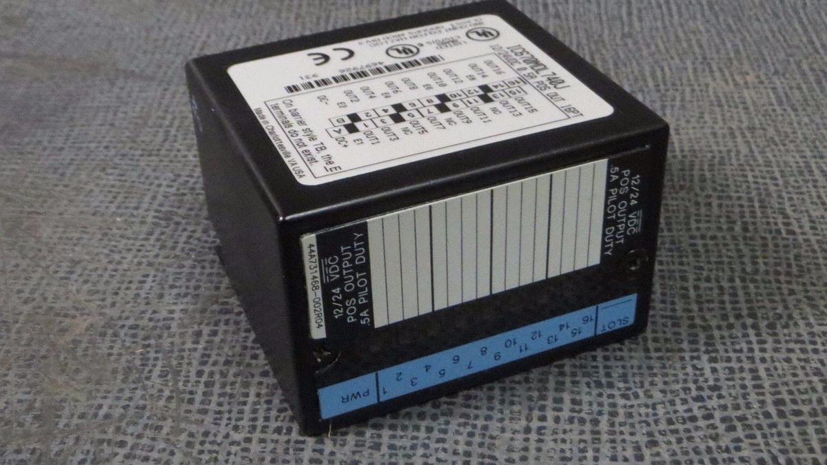 Used GE FANUC OUTPUT MODULE 12/24 VDC 0.5 AMP 16 PT MODEL: IC670MDL740J