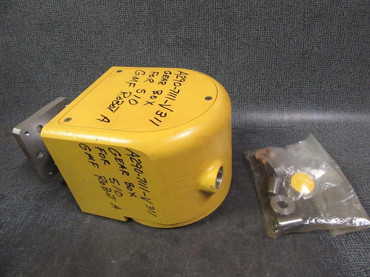 NEW GMF FANUC ROBOT GEAR BOX WRIST ASSEMBLY A290-7111-V311 FREE SHIPPING !