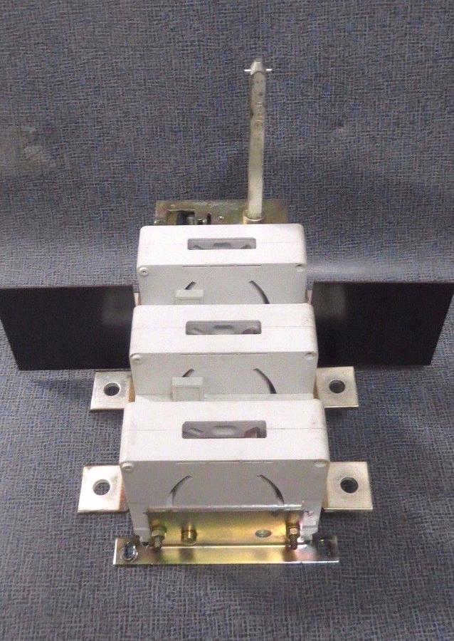 Used ABB GENERAL PURPOSE SWITCH 600 AMP 600 VAC 3 PHASE 500 HP MODEL OETL-NF600A