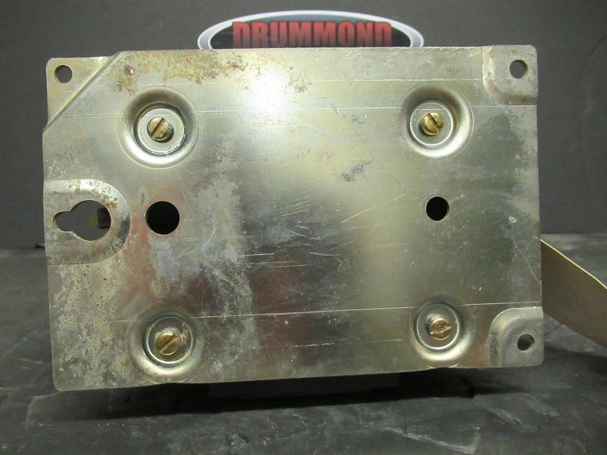 Used 120 AMP CUTLER HAMMER CONTACTOR C832JN6 SER. B1 COIL: 120 VAC **WARRANTY**