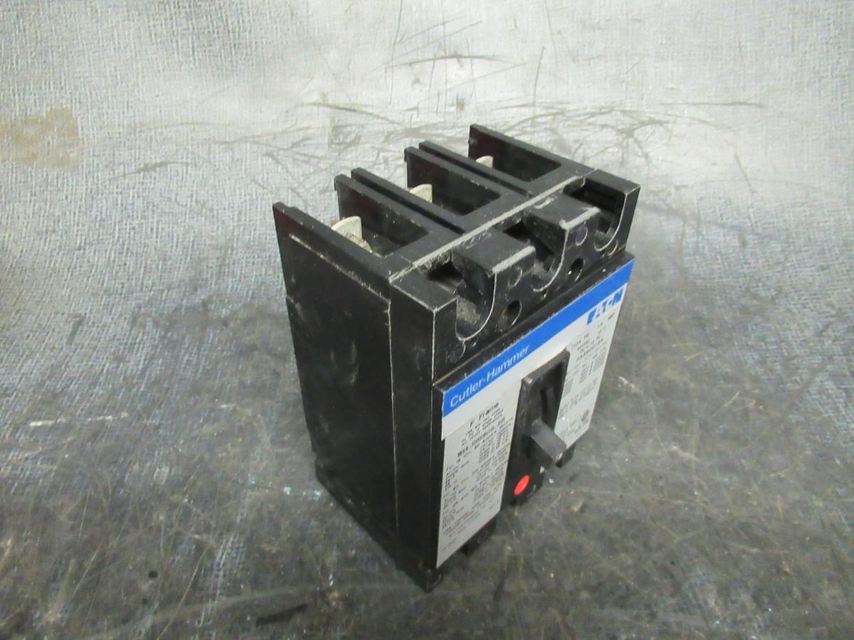 Used CUTLER HAMMER CIRCUIT BREAKER FS360015A 15A 600VAC 3-POLE **WARRANTY INCLUDED**
