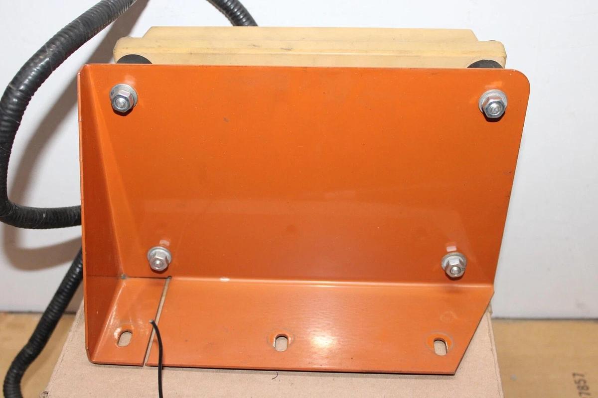 Used GENERAC LIGHT REMOTE ANNUNCIATOR ALARM CONTROL MODULE 0G5719 0G4525