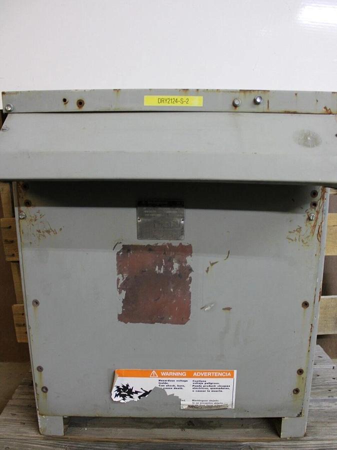 Used WESTINGHOUSE DT-3 TRANSFORMER V48LM28TL30H 30 kVA PRI: 480V SEC: 208Y/120V