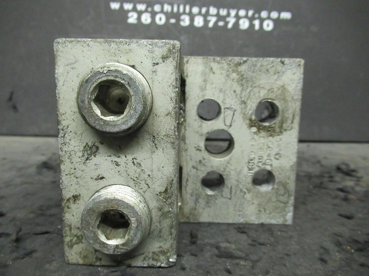 Used (2 QTY) ILSCO D2059 2 DOUBLE BARREL MECHANICAL CONNECTOR LUG TAPS 300 - 800MCM