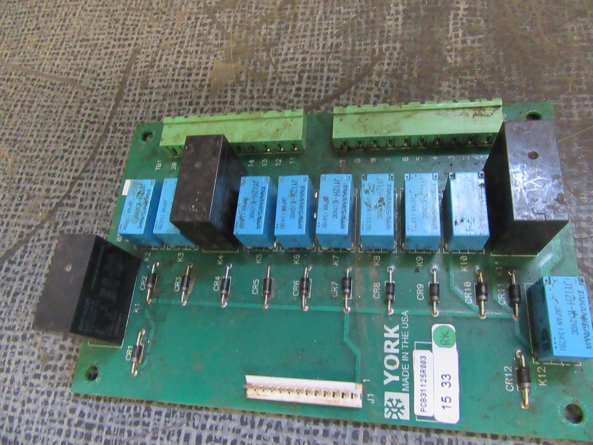 Used YORK CONTROL RELAY BOARD 031-02479-001 REV D **WARRANTY**