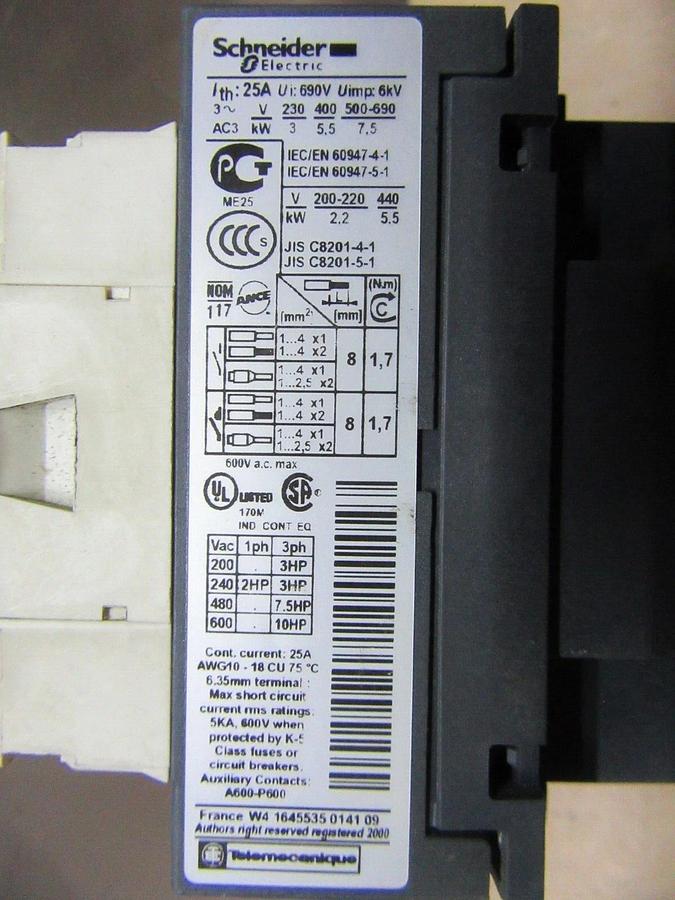 Used TELEMECANIQUE CONTACTOR LC1-D12 600 VOLT 25 AMP 10 HP COIL: 24 VOLT