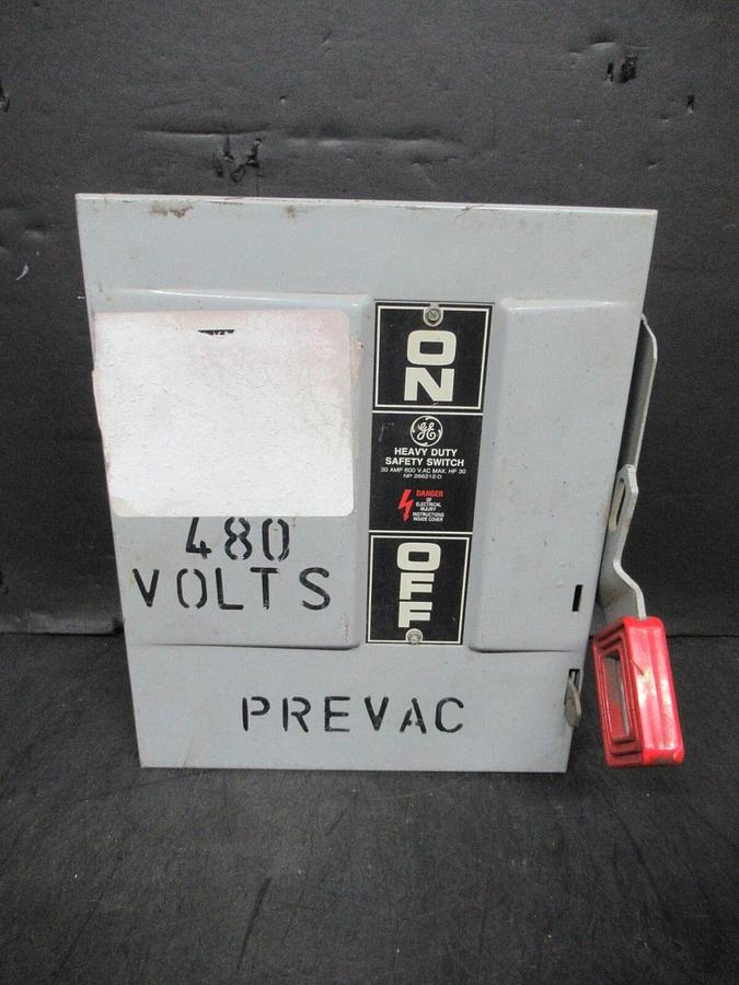 Used GE SAFETY DISCONNECT THN3361 ENCL. TYPE 1 30 AMP 600 VAC 30 HP 3-PHASE 3-POLE