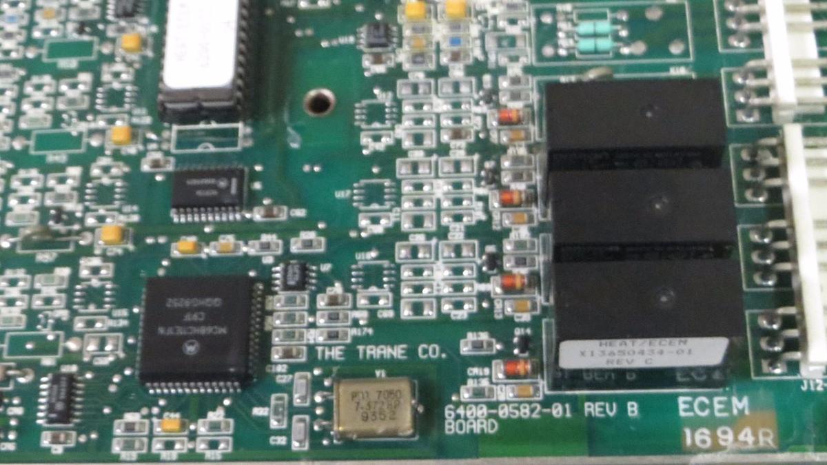 Used TRANE CHILLER CONTROL CIRCUIT BOARD 6400-0582-01 REV. B **WARRANTY INCLUDED**
