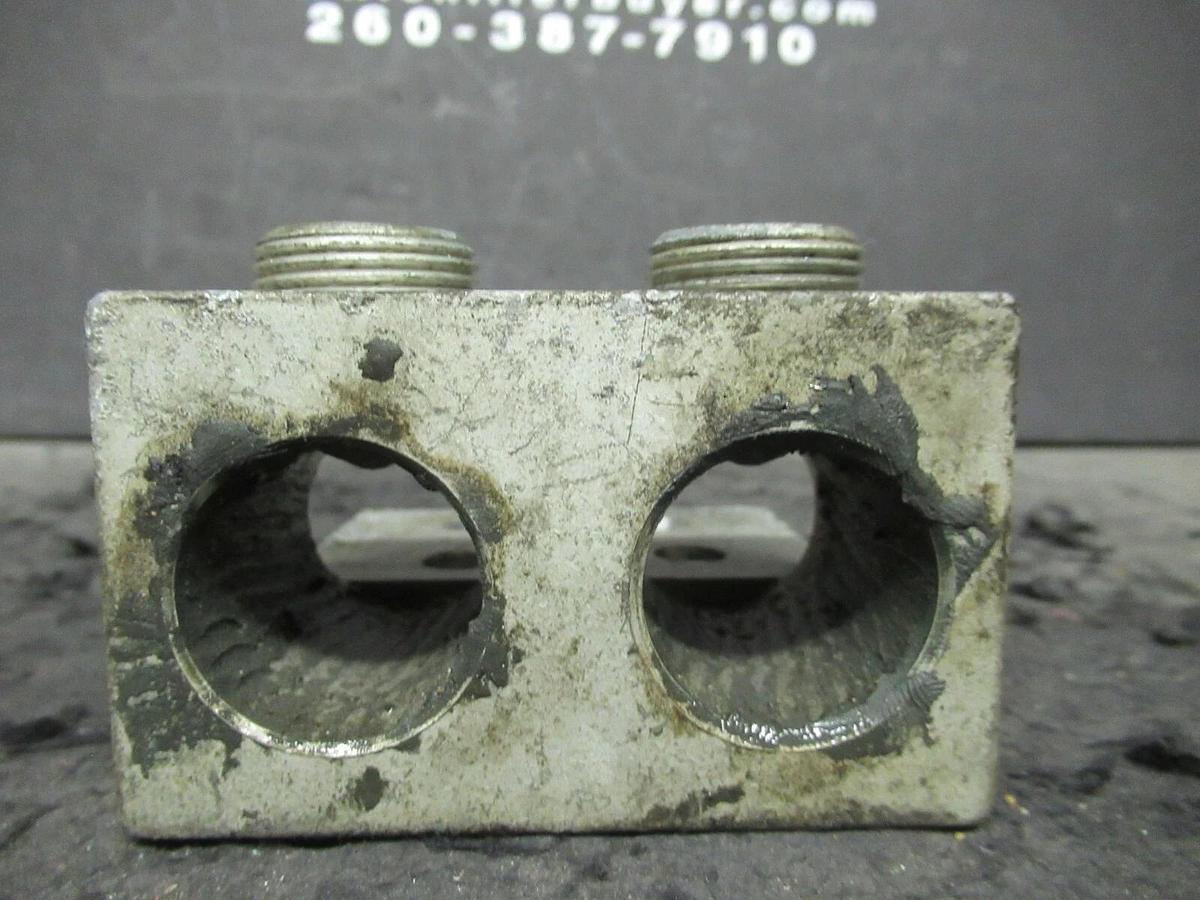 Used (2 QTY) ILSCO D2059 2 DOUBLE BARREL MECHANICAL CONNECTOR LUG TAPS 300 - 800MCM