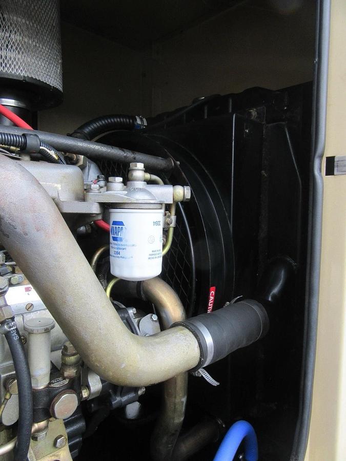 Used 50 KW DIESEL GENERATOR GENERAC 120/240V 1 PH ONLY 137.5 HRS  ENCLOSED 50 KW