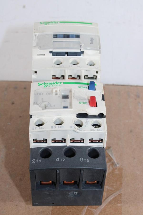 Used SCHNEIDER STARTER LC1D09 25 AMP 600 VAC 7.5 HP W/ LRD-08 *WARRANTY*