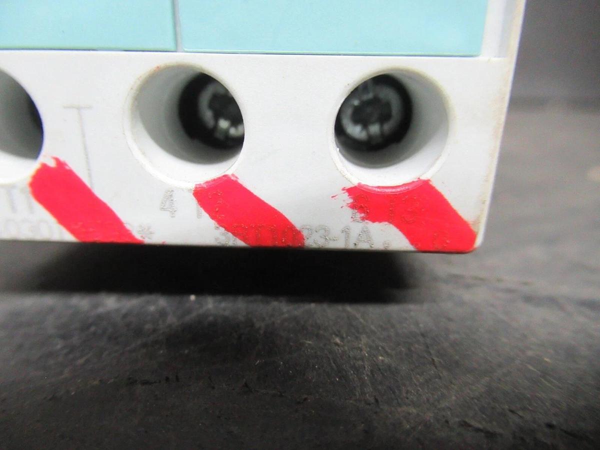 Used SIEMENS CONTACTOR 3RT1023-1A 35 AMP 600 VAC 7.5 HP 3-PHASE COIL: 110/120