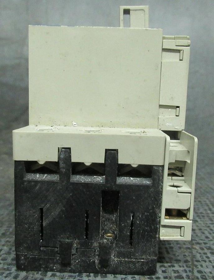 Used SCHNEIDER MANUAL MOTOR STARTER GV1-M10 660V 25A 7.5HP COIL: 24V **WARRANTY**