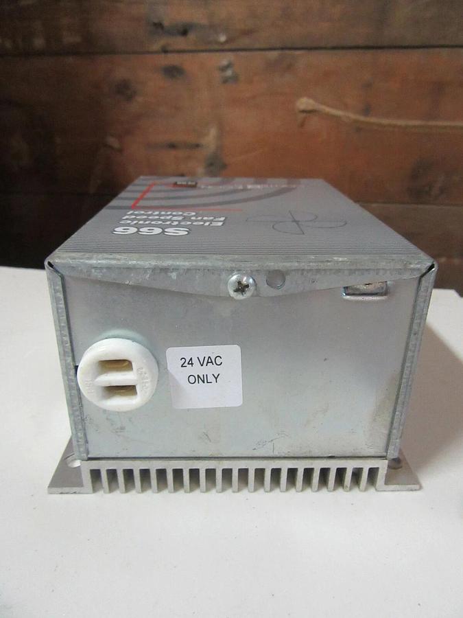 Used JOHNSON CONTROLS PENN ELECTRONIC FAN SPEED CONTROL DRIVE 208 / 480 MODEL S66DC-1