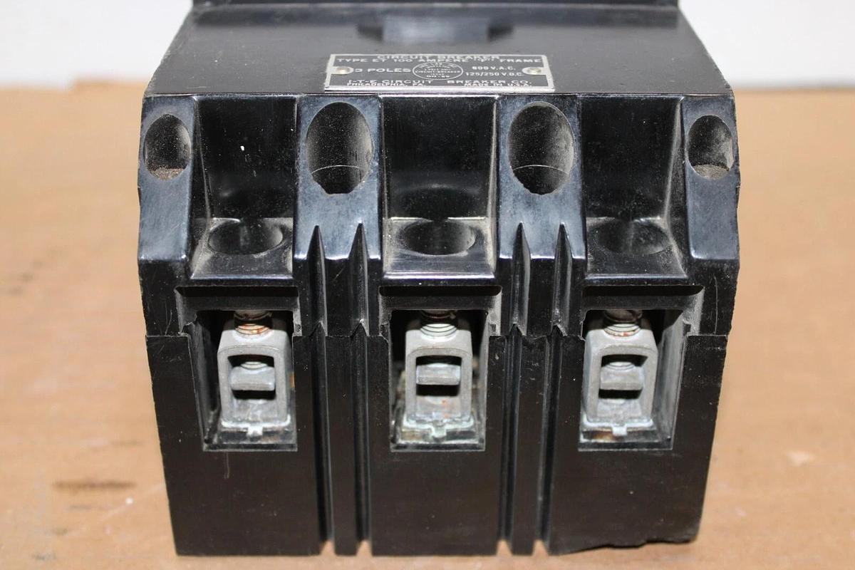 Used ITE CIRCUIT BREAKER ET4039 90 AMP 3-POLE 600 VAC F-FRAME ET-100 **WARRANTY**