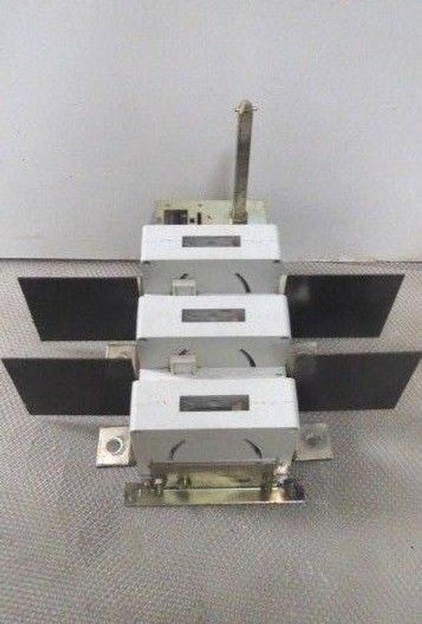 ABB GENERAL PURPOSE SWITCH 600 AMP 600 VAC 3 PHASE 150-500 HP MODEL OETL-NF600A