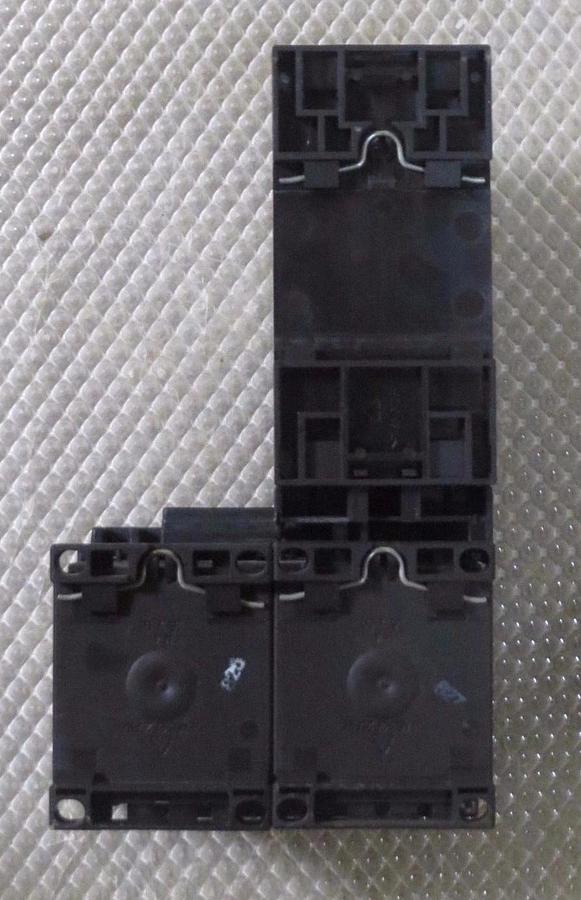 Used SIEMENS SIRIUS MOTOR START SET 1.4-2 AMP # 3RV1011-1BA10 W/ 3RT1016-1BB42 X 2