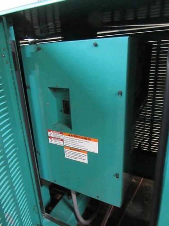 Used 35 KW GENERATOR NATURAL GAS LP PROPANE CUMMINS ONAN 120/240 VOLT 1 PH 332 HRS