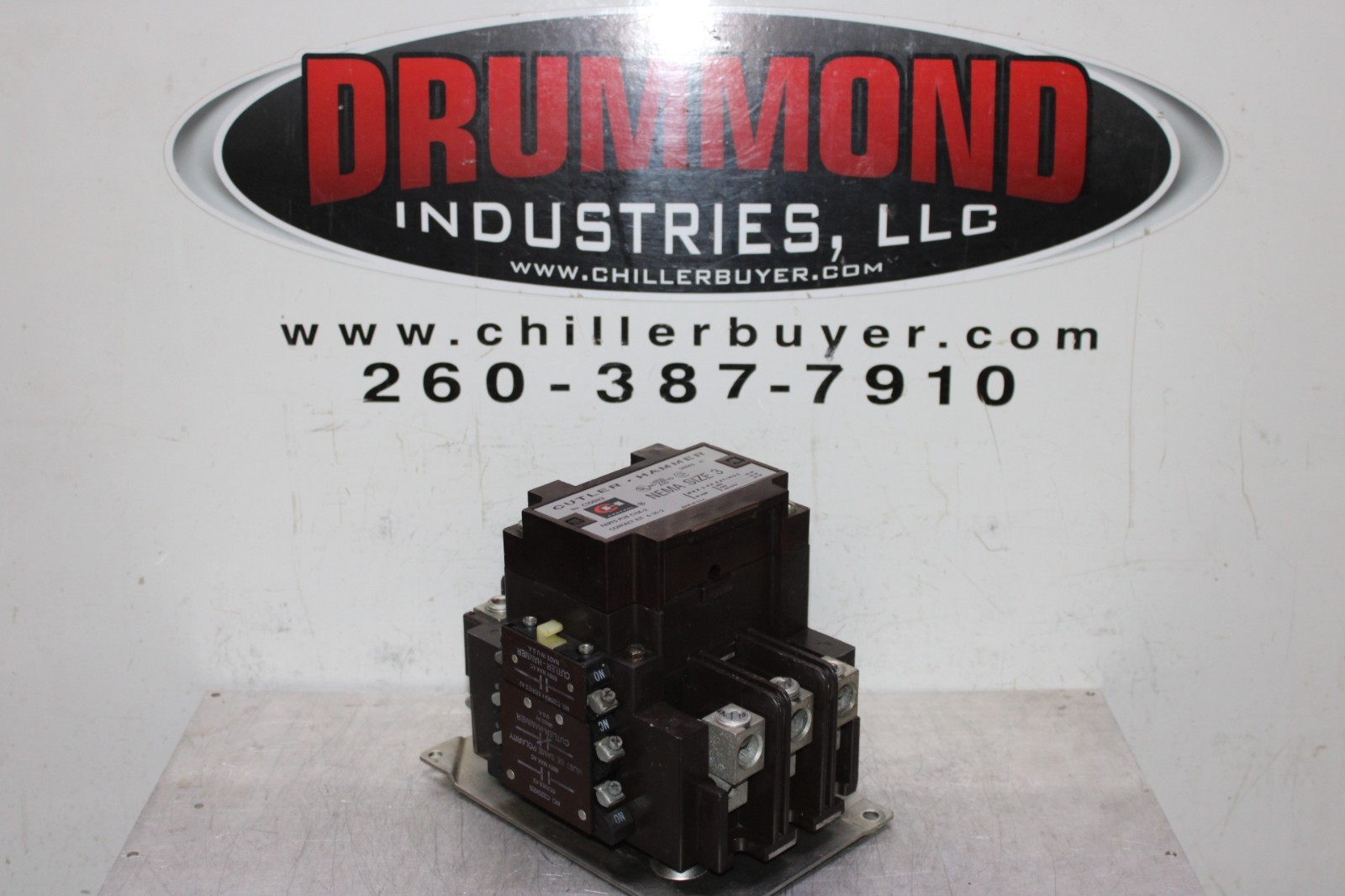 Used CUTLER-HAMMER CONTACTOR C10EN3 NEMA SIZE 3 90 AMP 600 VAC 3-POLE COIL: 120 V