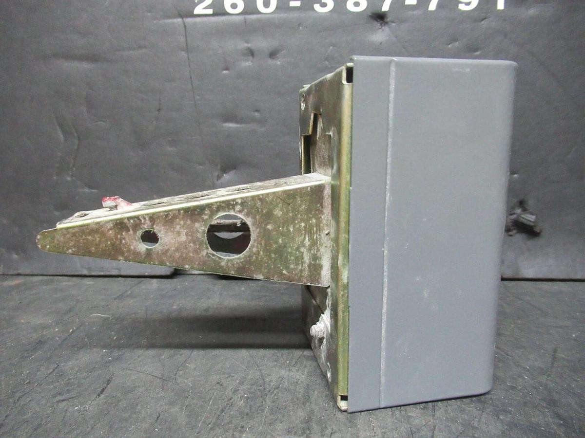 Used HONEYWELL TRADELINE LIMIT CONTROL L4029E-1011 **WARRANTY INCLUDED**