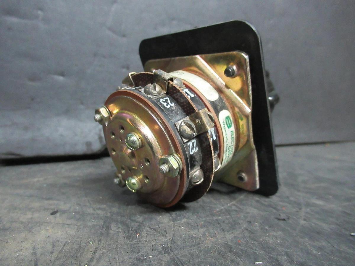 Used ELECTROSWITCH SERIES 31 CONTROL SWITCH 3109C 3-PHASE 125-600 VAC 10-3 AMP