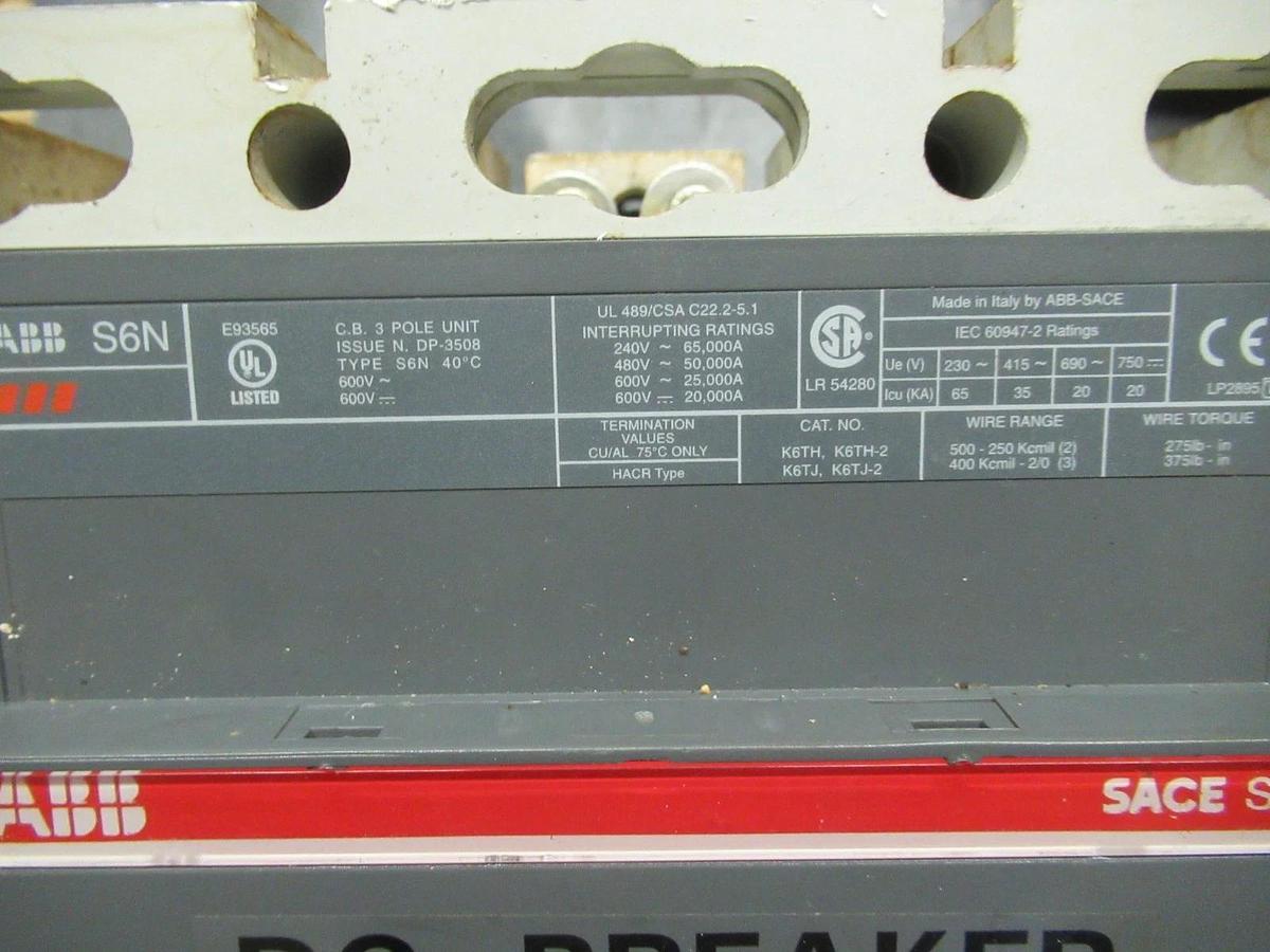 Used ABB BREAKER SACE-S6 S6N 600V 700A W/ AUXILIARY SWITCH, UVR & ONE GUARD