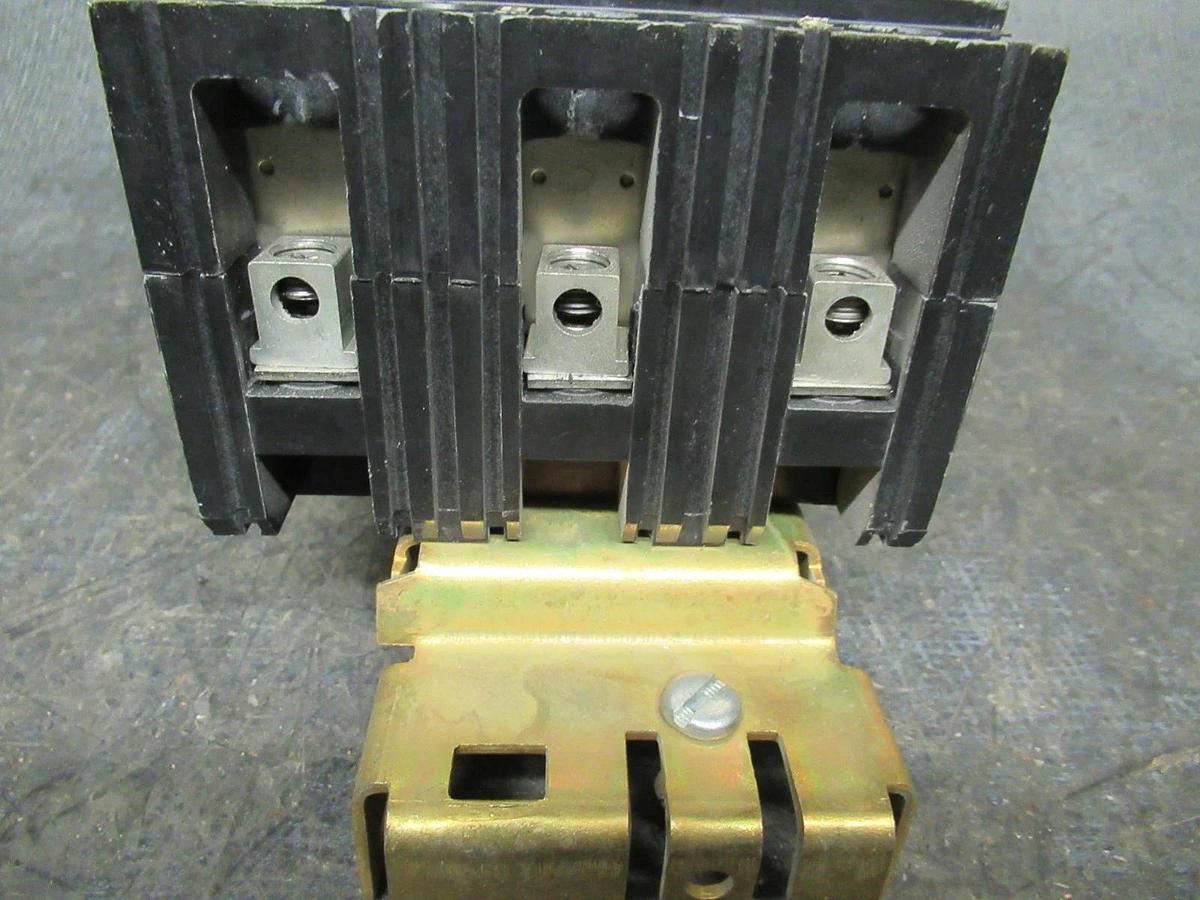 Used SQUARE D I-LINE CIRCUIT BREAKER 15 AMP 480 VAC 3 POLE MODEL: FA-34015 *WARRANTY*