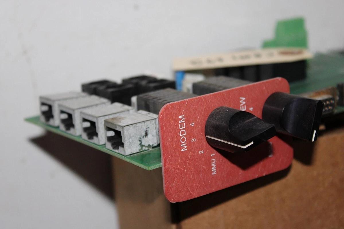 Used ACTIVE POWER PARALLEL CABINET INTERFACE 30109-03 30108 REV. D **WARRANTY**