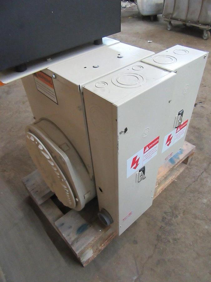 Used 85 KW KATOLIGHT GENERATOR HEAD SINGLE PHASE 3/11.5 GENERATOR CONTROLLER, BREAKER
