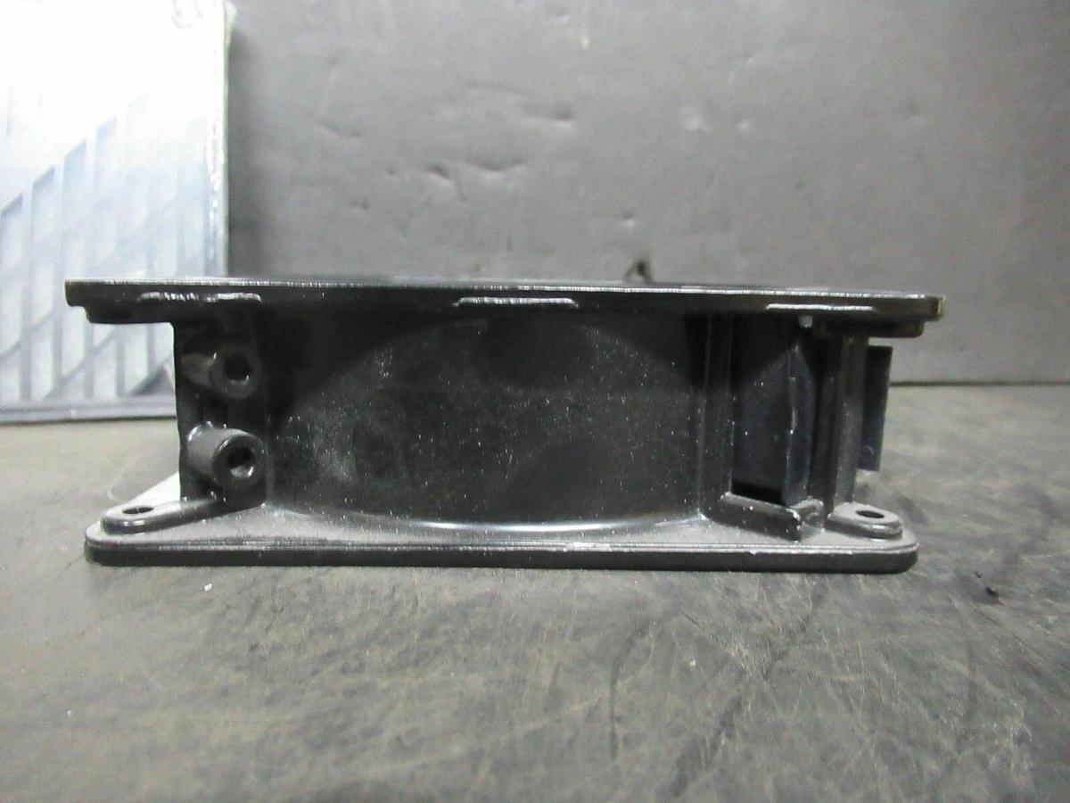 NEW SURPLUS EBMPAPST 4850Z AXIAL COOLING FAN 230 VAC 50/60 HZ W/ FILTER / SCREEN