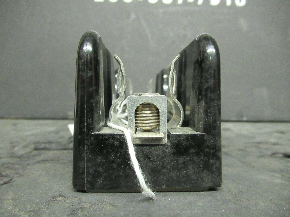 Used LITTELFUSE FUSE LUG SET LR60060-1C 600 VOLTS 60 AMP **WARRANTY INCLUDED!**