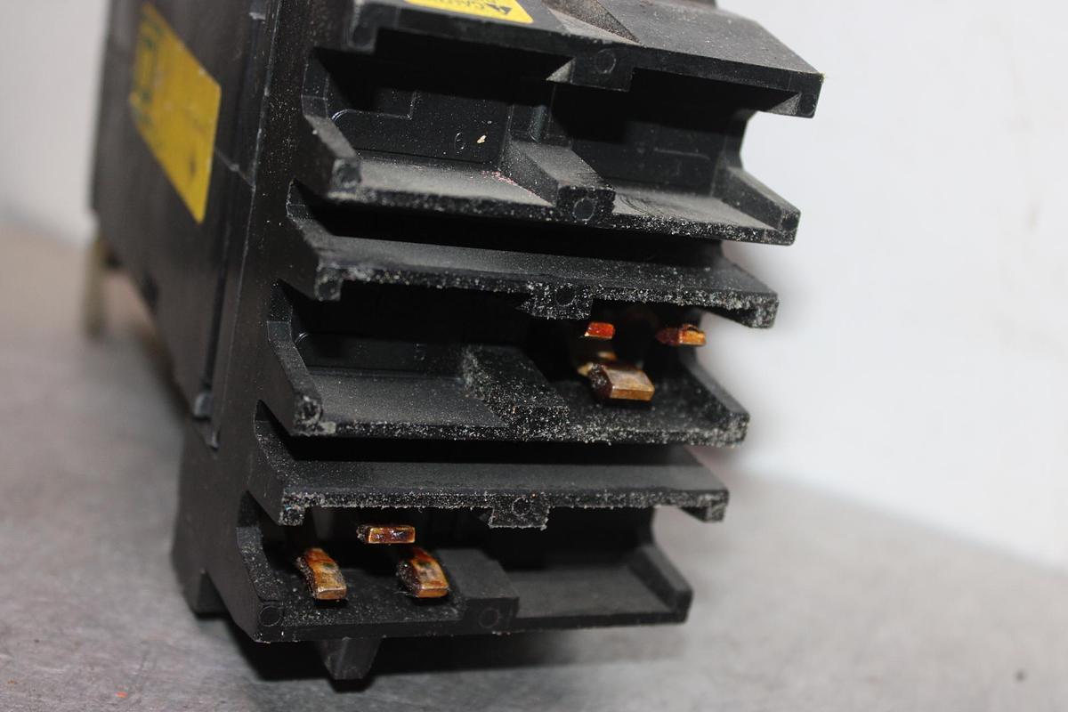Used SQUARE D I-LINE CIRCUIT BREAKER FC24060AB SERIES 3 60 AMP 480 VAC 2-POLE