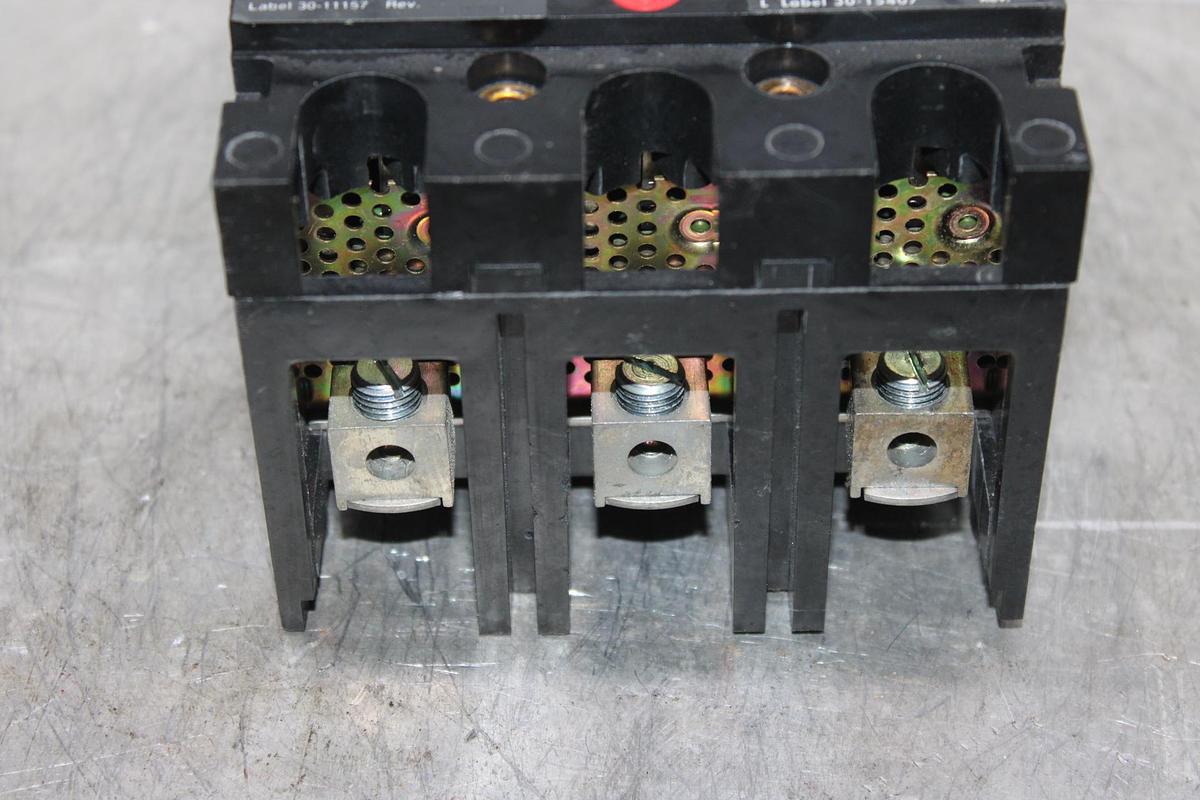 NEW ASCO AUTOMATIC TRANSFER SWITCH 300L 240V 200 AMP 1-PHASE D0300L420200FGXC SERVICE RATED