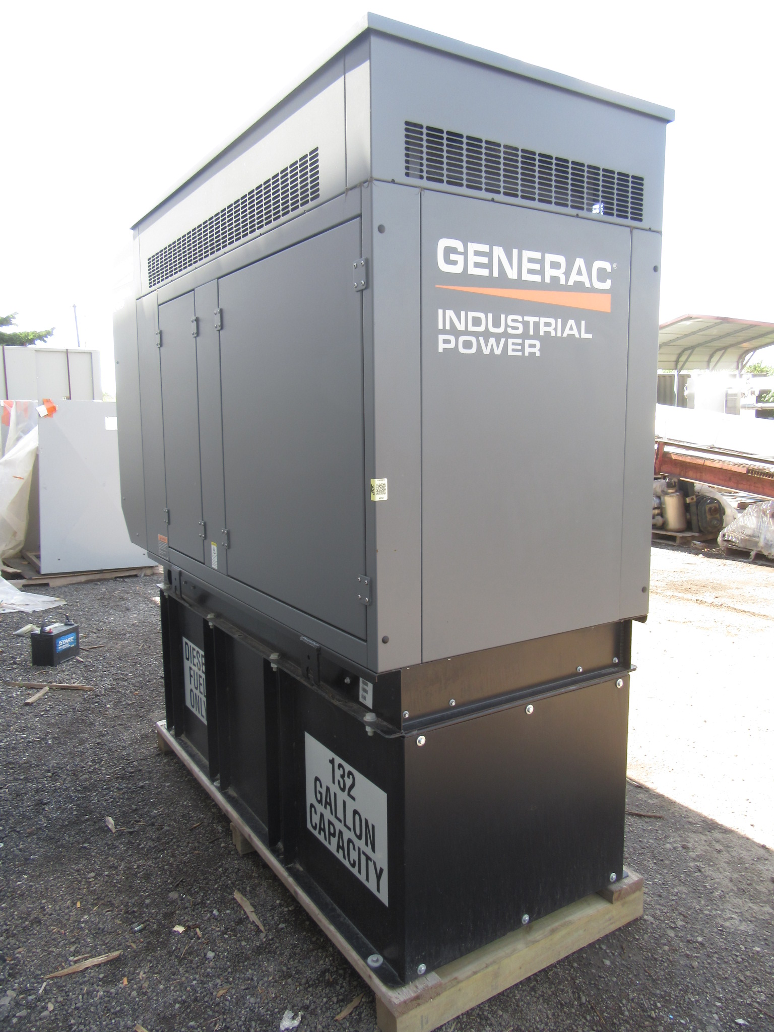 30 KW DIESEL GENERATOR GENERAC 120/240V  BRAND NEW SOUND ENCLOSED VIDEO 