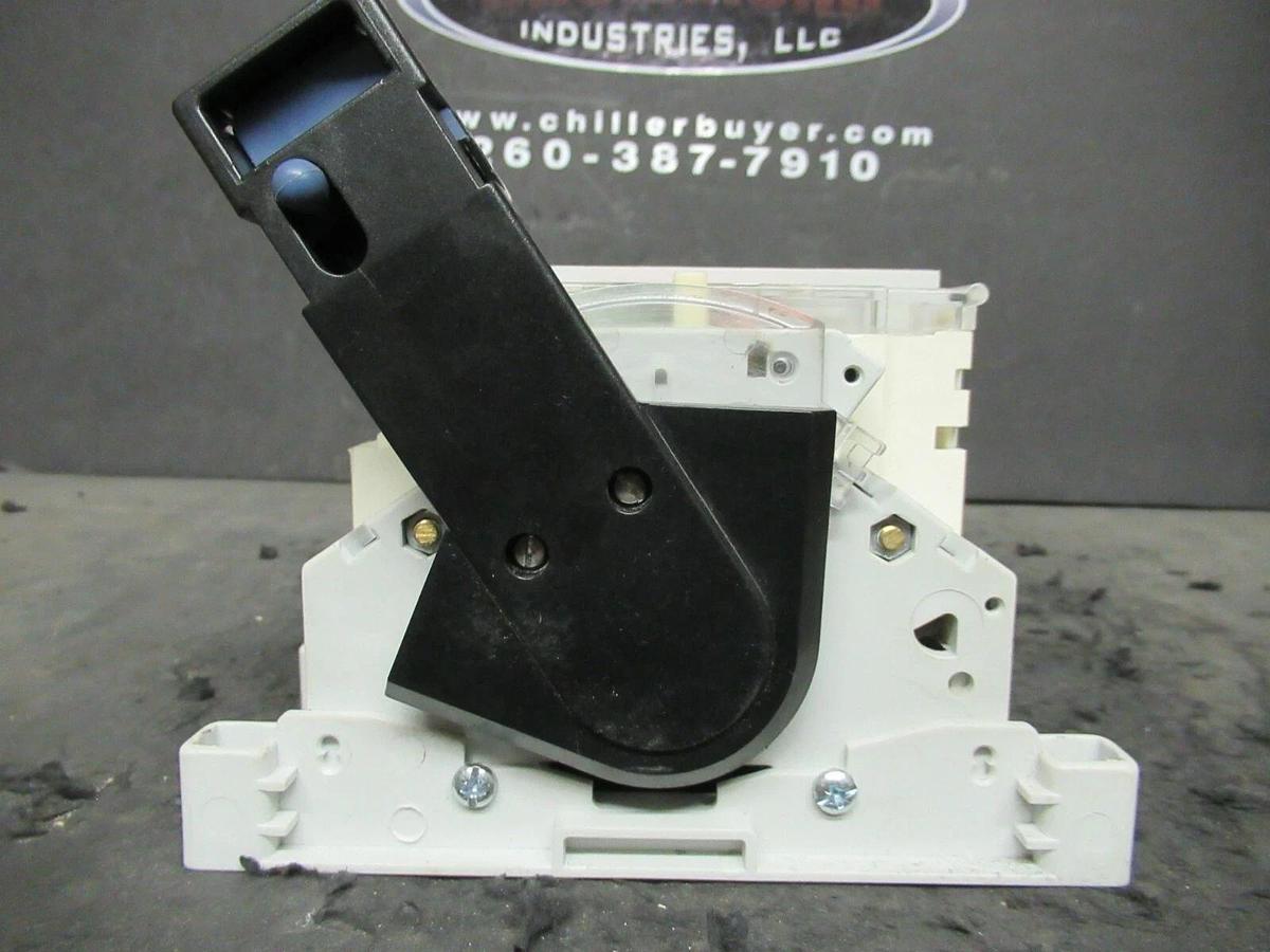 Used TELEMECANIQUE GS1 EERU 20 GENERAL PURPOSE SWITCH 30 AMP FLANGE MOUNTED