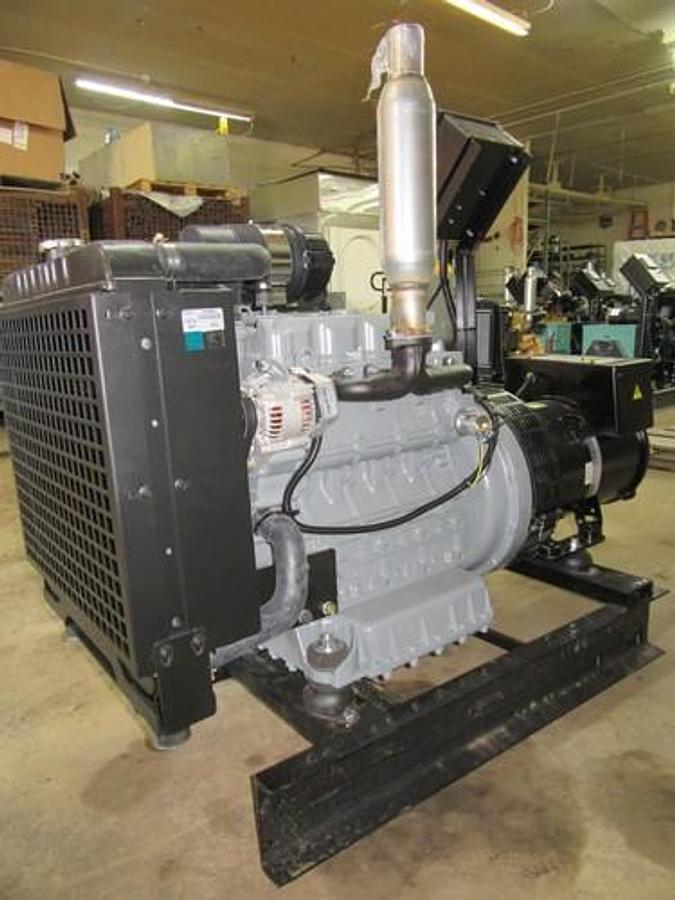 Refurbished 25 KW DIESEL KUBOTA 2203 GENERATOR GENUINE STAMFORD 277/480V IN STOCK NO WAIT