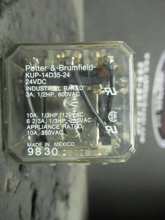 Used (SET OF 4) POTTER & BRUMFIELD KUP-14D35-24 INDUSTRIAL RELAY 3 A 1/2 HP W/ BASE