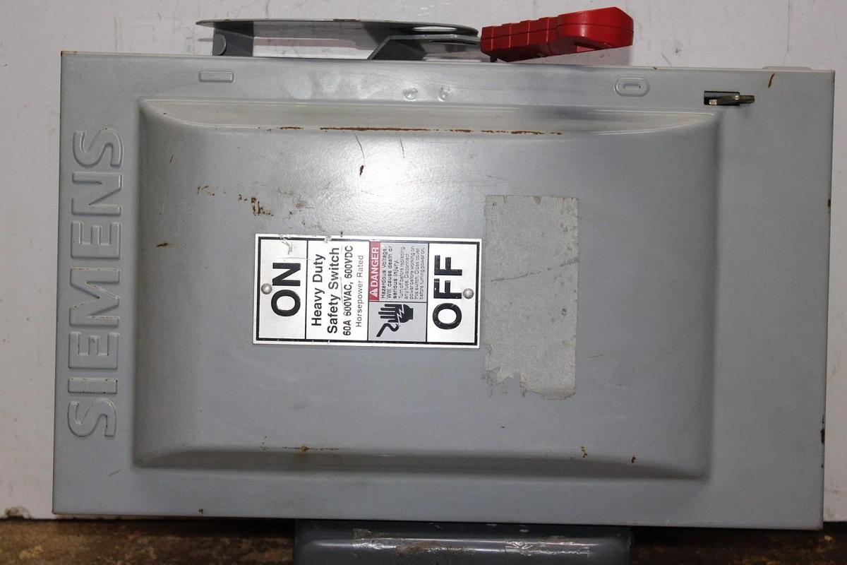 Used SIEMENS HEAVY DUTY SAFETY SWITCH HF362 60 AMP 600 VAC 3-PHASE 50 HP NEMA 1