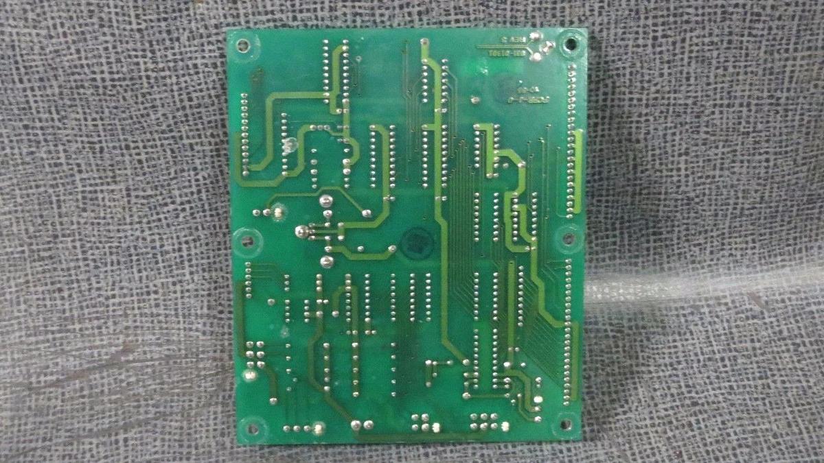 Used YORK CONTROL I/O EXPANSION CIRCUIT BOARD MODEL 031-01301-001 REV B