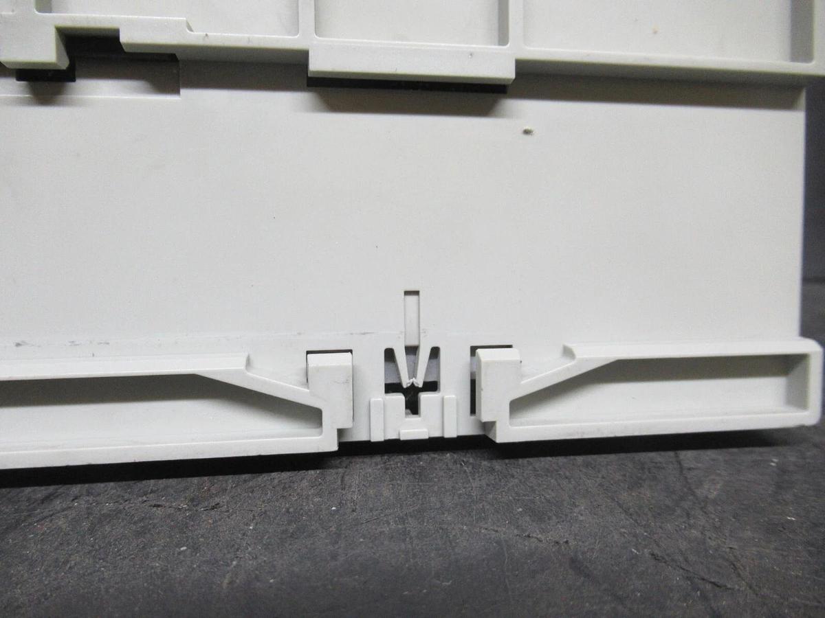 Used ALLEN BRADLEY MICROLOGIX1000 1761-L32BBB SER. D 30 VDC 1.5 AMP **WARRANTY**