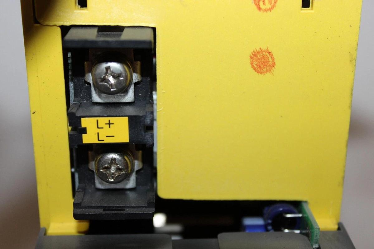 Used FANUC SERVO AMPLIFIER MODULE A06B-6096-H208 230 VAC 9.5 kW 18.7 AMP 325 VDC