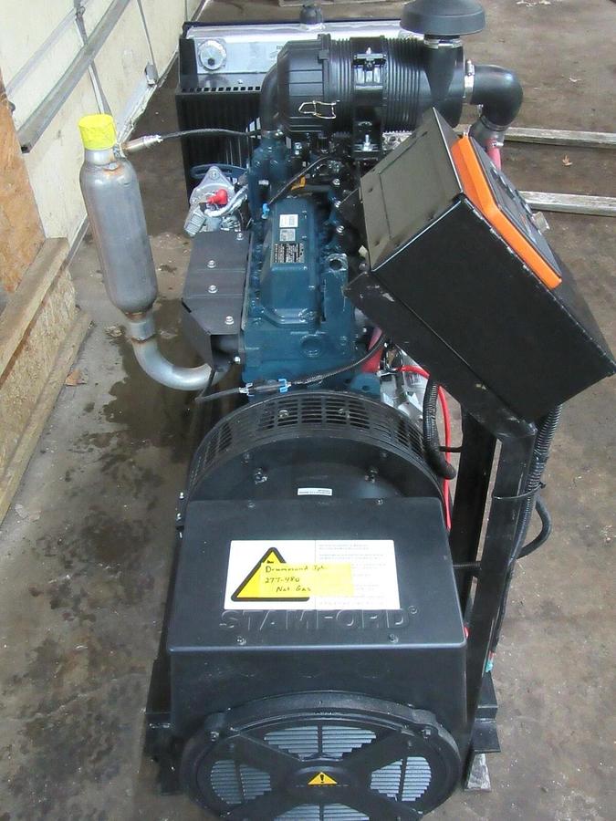 Used NEW 25 KW LP NATURAL GAS GENERATOR KUBOTA WG2503 120/240 RE-CONNECTABLE STAMFORD