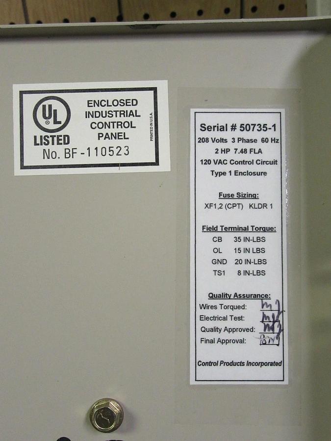 NEW SURPLUS YASKAWA VARIABLE SPEED DRIVE VARSPEED E7 W/ BYPASS 13A 240V CIMR-E7