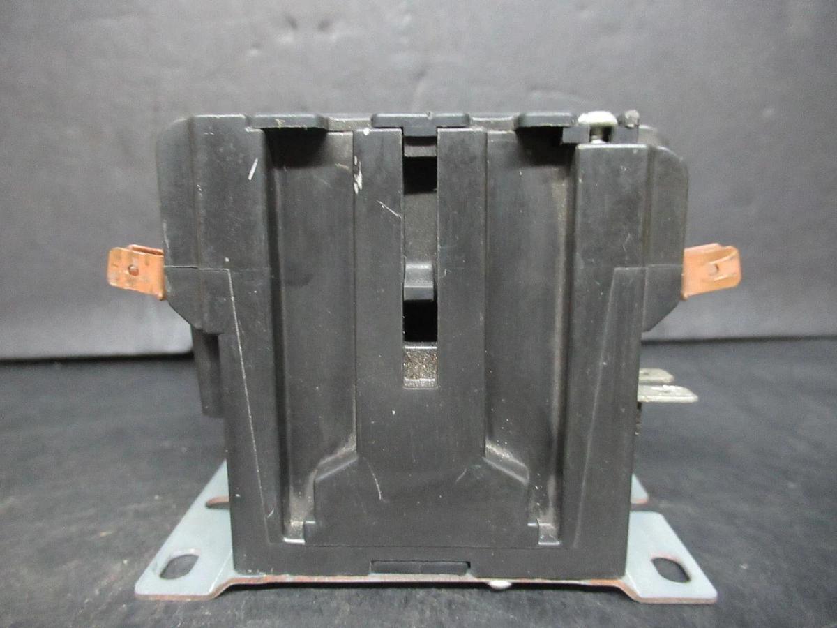 Used FURNAS CONTACTOR 42BF35AF 30 AMP 40 A RES 600 VAC 3-POLE 15 HP **WARRANTY**