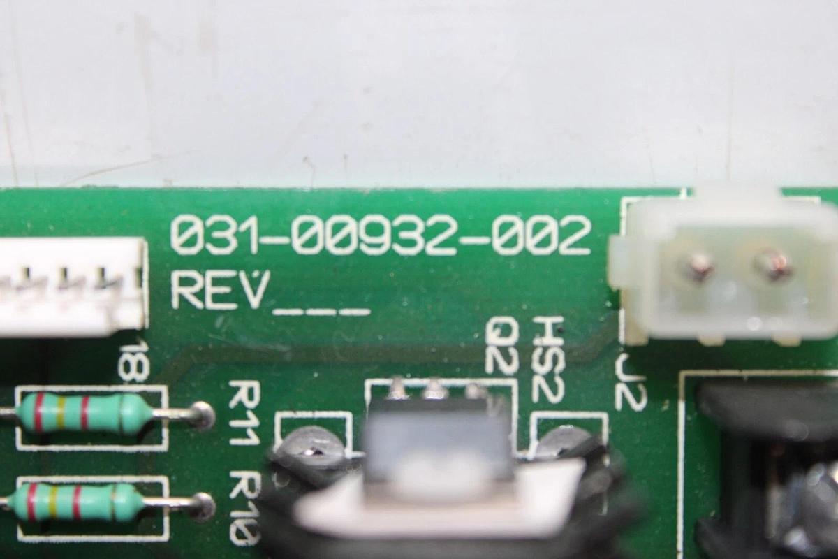 Used YORK HVAC CHILLER CONTROL RELAY CIRCUIT BOARD 031-00932-002 **WARRANTY**