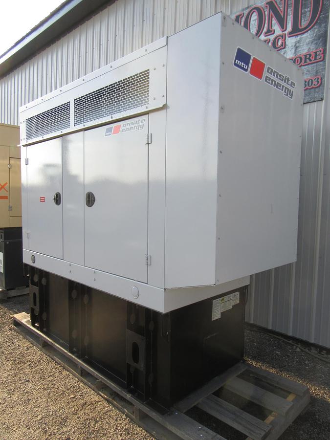 Used 50 KW DIESEL GENERATOR MTU 120/208V 3 PH JOHN DEERE SOUND ENCLOSED 158 HRS VIDEO 2016