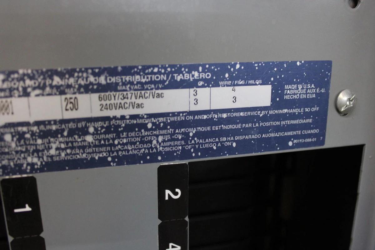 Used SQUARE D TYPE 1 NF MLO SERVICE PANEL 12106793820080001 250 AMP 42-SLOT 600V