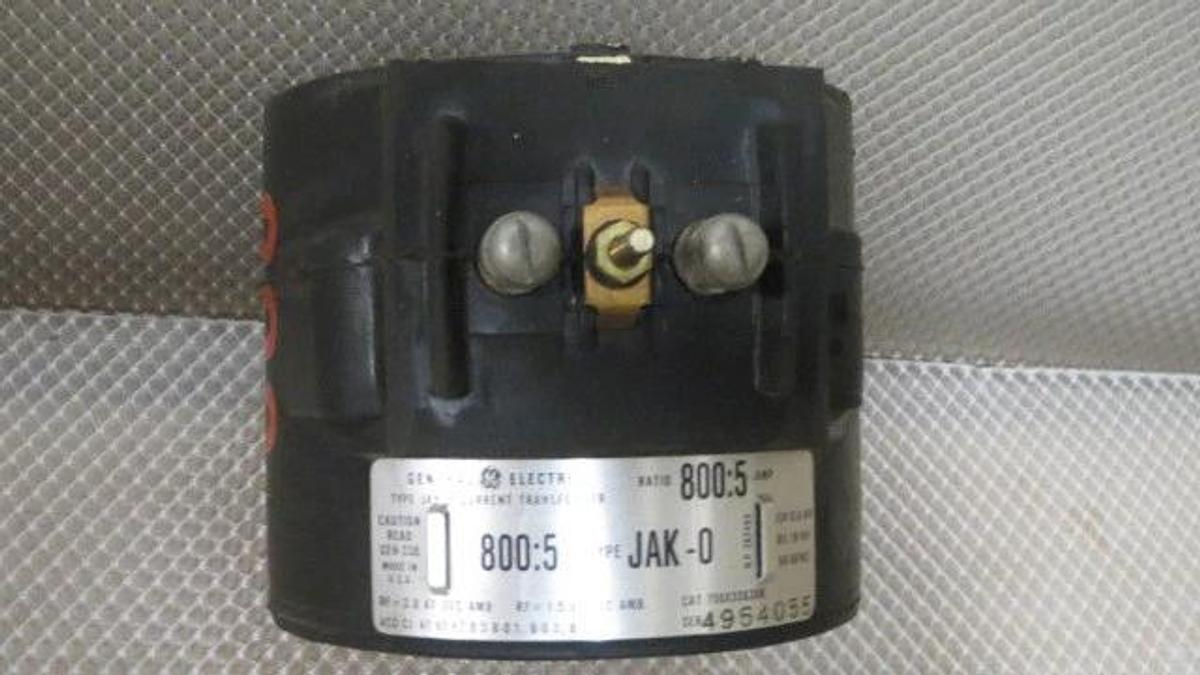 Used GE JAK-O 800:5 AMP CURRENT TRANSFORMER BIL - 10 KV 750x33g306
