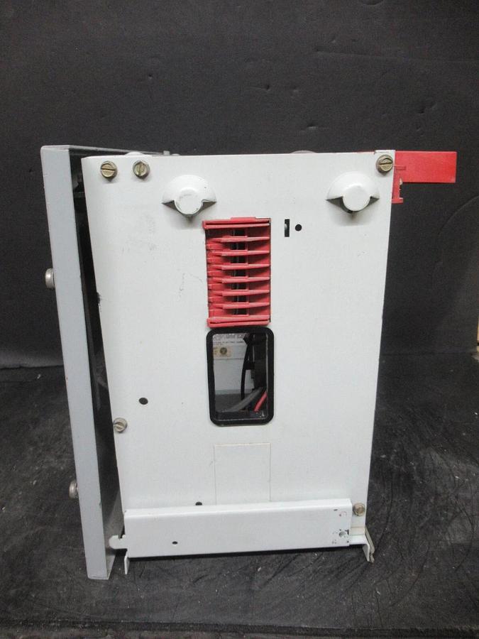 Used CUTLER HAMMER MOTOR STARTER CONTROL MODEL: 2100 12" W/ AE16ANS0 NEMA SIZE 0 3AMP